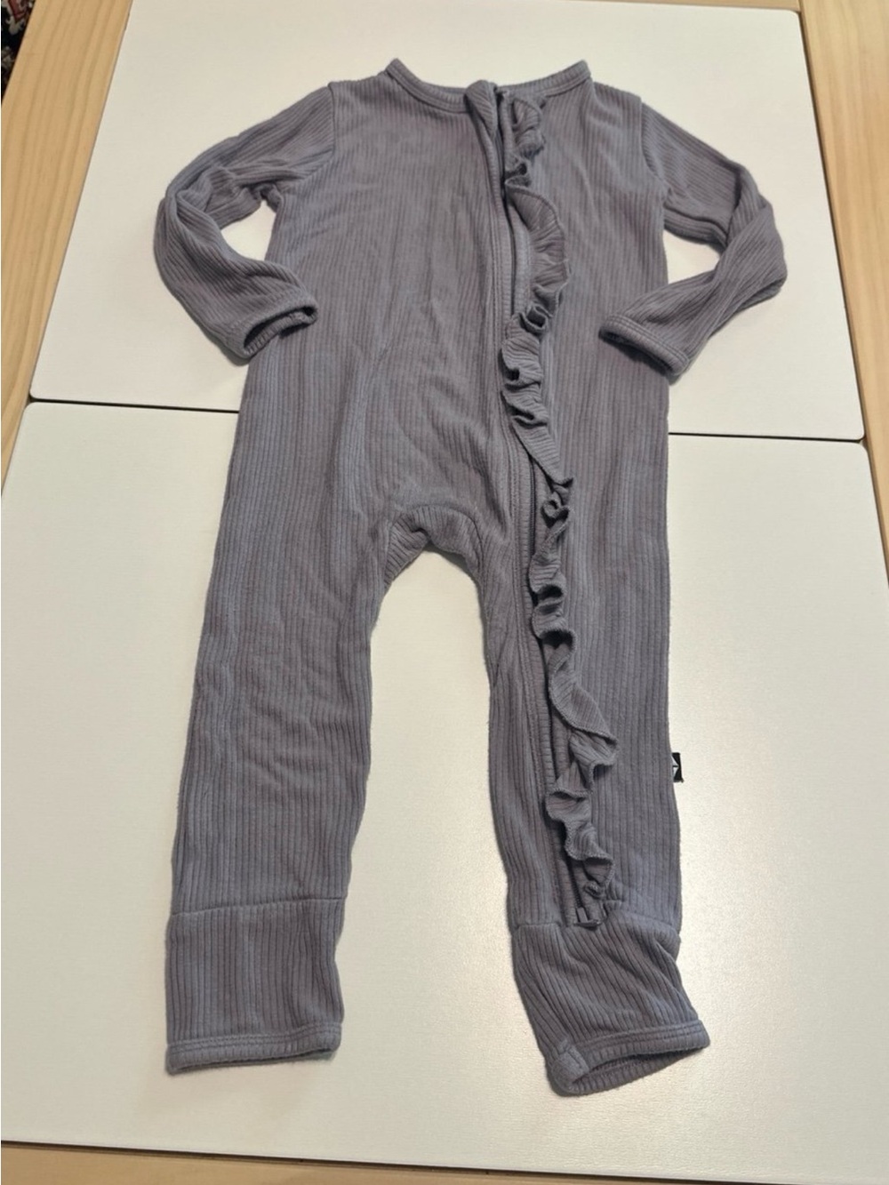 Kyte Baby Haze Purple Grey Ribbed Ruffle Zipper Romper 12-18m